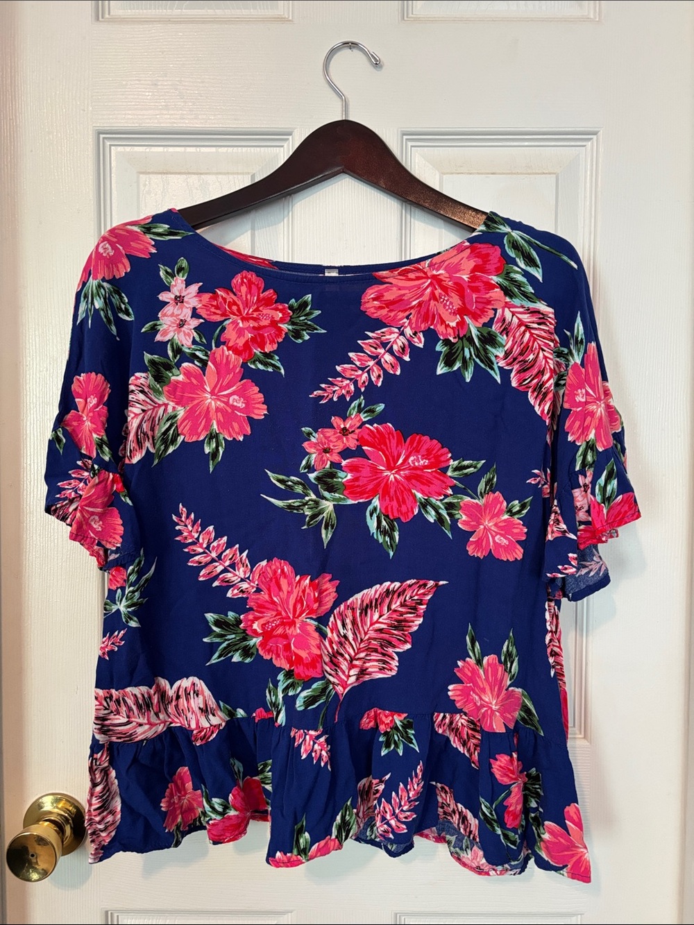 Fun Floral/Hawaiian Print Women's Blouse with Ruffles in Blue and Pink